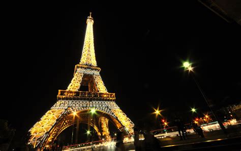 Eiffel Tower Paris Wallpaper 2560x1600 174927 Wallpaperup