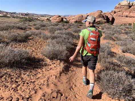 Desert Hiking 20 Things To Know Expert Hiking Advice