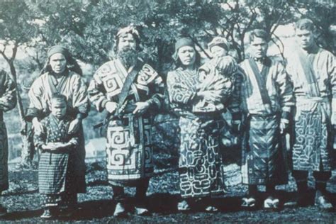 Suku Ainu Penduduk Asli Jepang Yang Keberadaannya Sempat Tidak Diakui