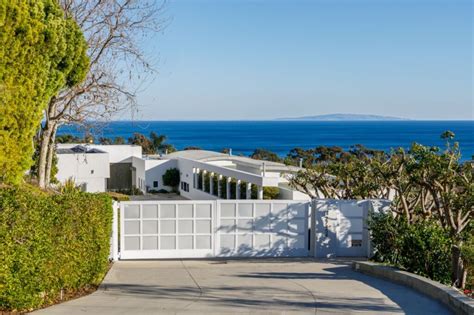 Sold my condo in malibu for over 25k over asking and in one month! Resort Style Malibu Beach House for Sale at $10.45 Million