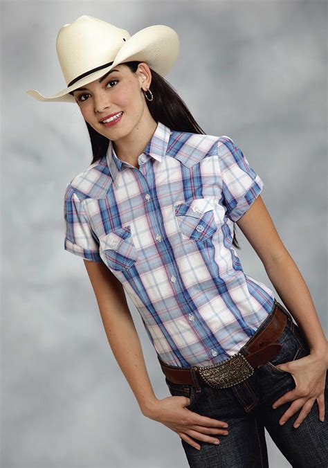Roper® Womens Blue Pacific Plaid Short Sleeve Snap Cowgirl Shirt Country Girls Outfits Western