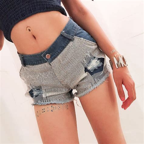 High Waist Denim Shorts Female Summer 2018 New Stylish Mini Sexy Jeans Shorts Sequin Cotton