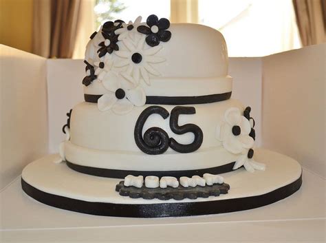 65th Birthday Cake 65 Birthday Cake 65th Birthday Celebration Cakes Desserts Quick Food