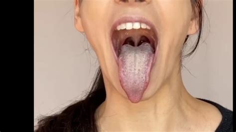 Long Tongue Beauty 2 Youtube