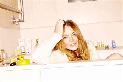 Lindsay Lohan S Health Regimen Acupuncture Erotic Yoga Beauty Routines Lindsay Lohan Beauty
