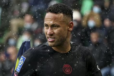 Neymar Erra Pênalti De Forma Bizarra E Psg Perde No Francês Veja