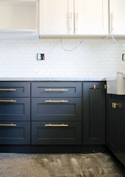 Here, ten navy blue kitchen cabinets and other trends we're absolutely loving. Top 70 Best Kitchen Cabinet Hardware Ideas - Knob And Pull ...