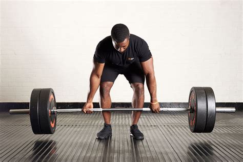 How To Deadlift Form Guide Tips And Different Types Mirafit