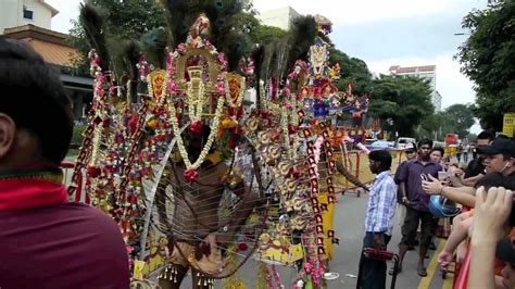 Thaipusam festival in 2019 will be celebrated on january 21, monday. Thaipusam 2012 Singapore - YouTube