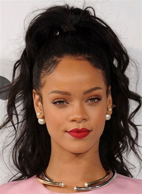 Rihanna Hairstyles Messy Ponytail Rihanna Hairstyles Ponytail