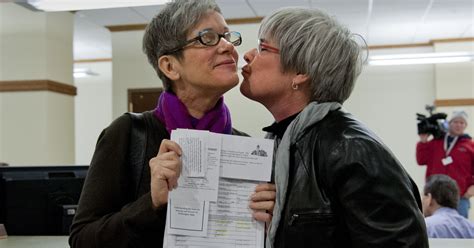 Same Sex Weddings In Wash To Begin On Sunday