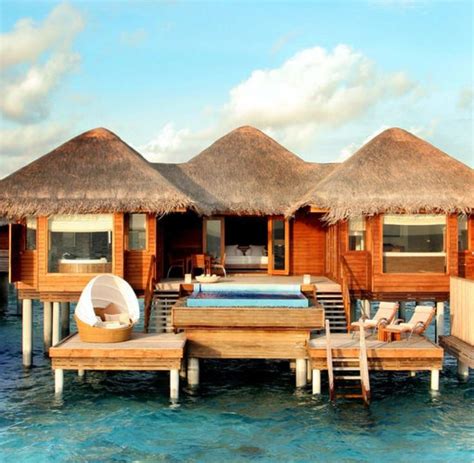 Maldives Bungalows Over Water Perfect For Honeymoon In 2020 Maldives