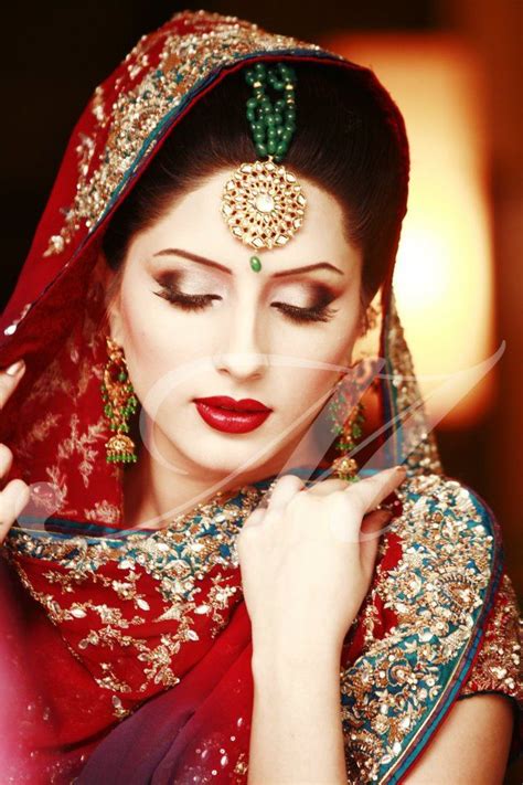 Madeehas Bridal New Makeup Trend