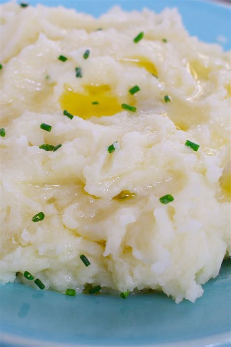 Check out the top british moments that left americans completely stumped below, and be sure to vote for the ones that you're still trying to understand as well. 15 Minute Microwave Mashed Potatoes - Stay Home Stay Cooking