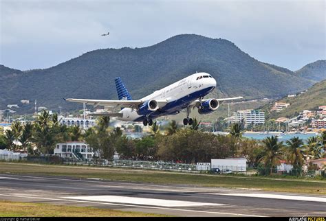 N658jb Jetblue Airways Airbus A320 At Sint Maarten Princess Juliana