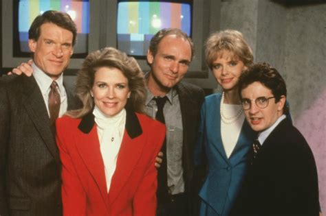 Murphy Brown Revival With Star Candice Bergen Set At Cbs