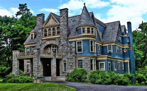 Gorgeous Victorian Home Victorian Homes Victorian Style Homes Mansions