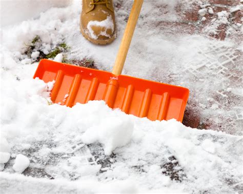 Tips For Preventing Deadly Snow Shoveling Injuries