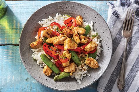 Heat about 1 tablespoon of oil in the wok and stir fry diced onion for a minute or two. Chinese Salt & Pepper Chicken Recipe | HelloFresh