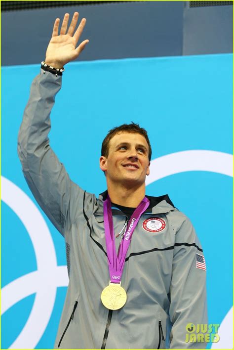 Ryan Lochte Wins Usas First Gold Medal In London Photo 2693393 Michael Phelps Michelle