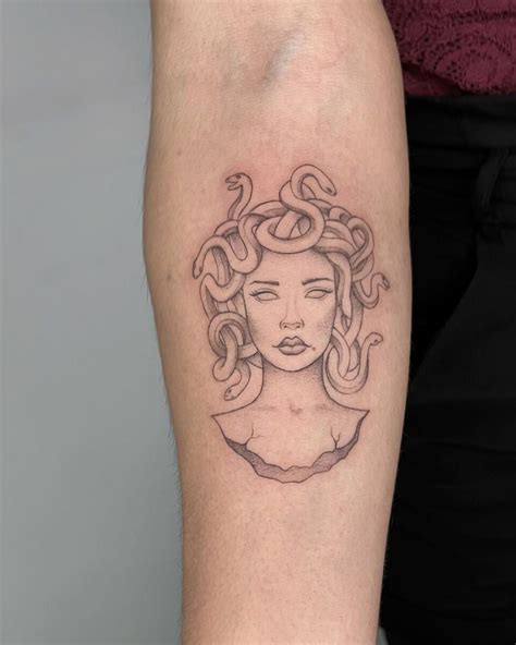 30 Medusa Tattoo Designs And Their Meanings