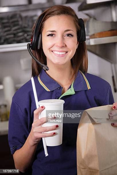 Fast Food Worker Headset Photos Et Images De Collection Getty Images