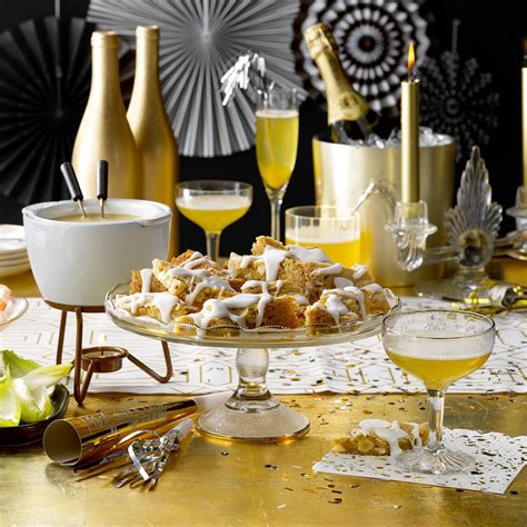 Throw This Gatsby Themed New Years Eve Party Great Gatsby Wedding