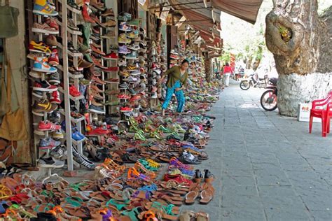 A Guide Buying Custom Leather Shoe In Hoi An Buying Shoes Tips Mama