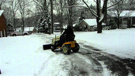 How To Plow Snow Off Of Your Driveway Youtube