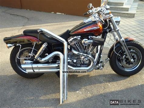 Available only on cvo models, the electronic sequential port fuel injection (espfi) twin cam 110 produces 114 ft. 2009 Harley Davidson CVO Fat Bob screaming eagle