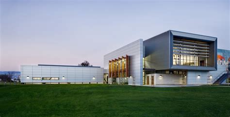 Gallery Of East Oakland Sports Center Els Architecture And Urban