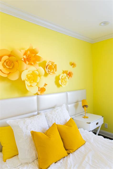 Click the image for larger image size and more details. DIY Giant Paper Flowers | Yellow room decor, Yellow ...