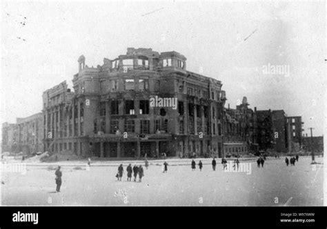 Destoyed Buildings In Stalingrad 1942 26 Stock Photo Alamy