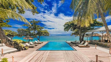 Caribbeans Best Kept Secret Hotel Upgrade Tips Lavish Lounge Perks