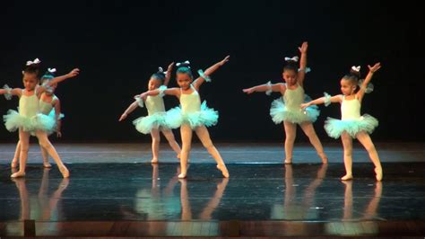 Ballet Magnificat Pequeñas Bailarinas Youtube