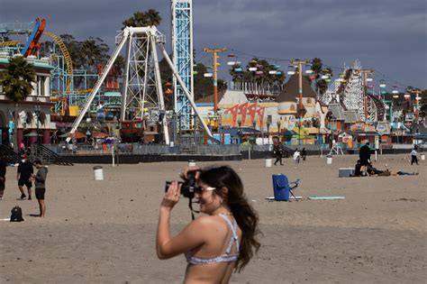 Santa Cruz Beach Boardwalk Will Reopen Rides Thursday And Reservations Are Recommended
