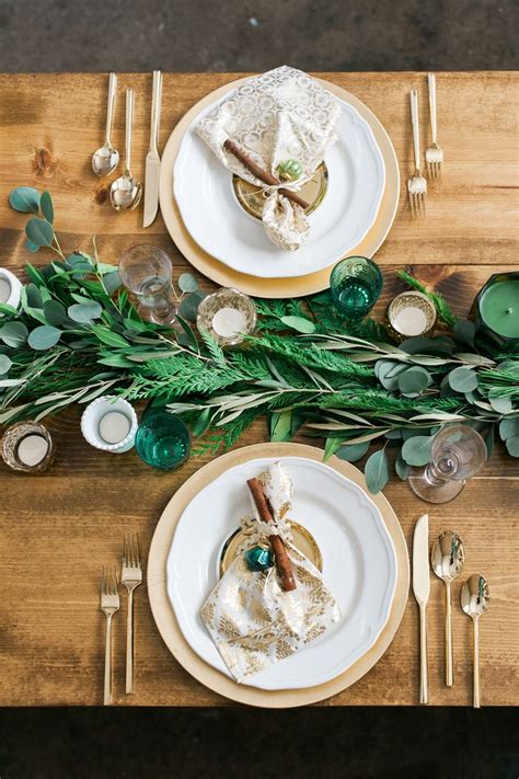 Picture Of Stunning Greenery Wedding Table Runners 24