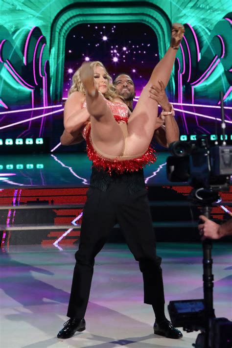 Strictly Come Dancing Anastacia In HORRIFYING Wardrobe Malfunction During Lift TV