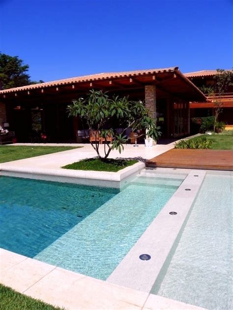 45 Amazing Minimalist Pool Decoration Ideas For Your Backyard 39