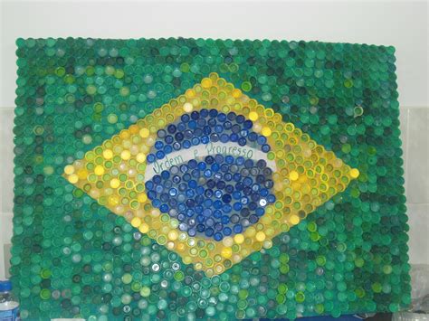 Pibid Geografia Ufvjm Confecção De Bandeira E Mapa Do Brasil Com