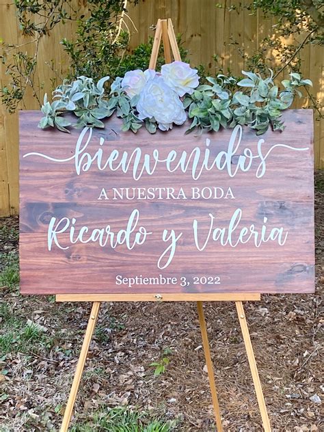 Bienvenidos A Nuestra Boda Sign This Sign Is Made From Solid Wood Not