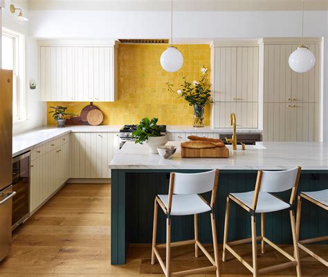 Kitchen Color Trends Green And Yellow Combine To Make A Statement