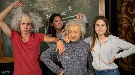 At madame tussauds berlin, marvel at dozens of lifelike wax replicas of hollywood celebrities, sports heroes, and more. Madame Tussauds Berlin Tickets - Klook