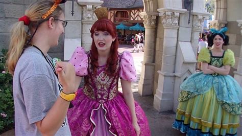 Cinderella S Step Sisters Anastasia And Drizella Tremaine Fantasyland Magic Kingdom Disney