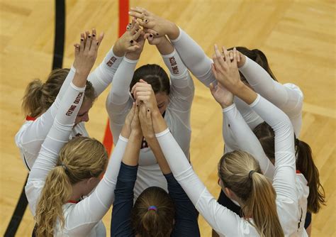 hope college volleyball unanimous no 1 in avca d iii poll