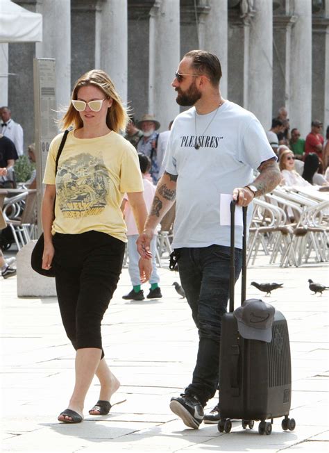 Julia Stiles And Her Husband Preston J Cook â€“ Spotted In Venice 1