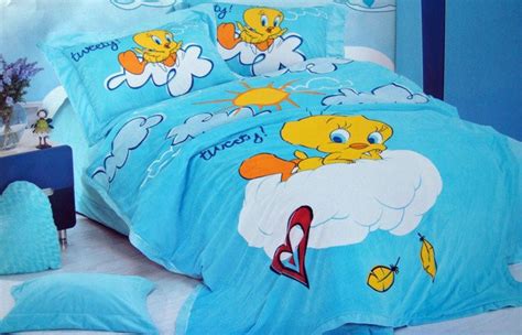 This set will fit a standard crib and toddler bed.the comforter is 42 x 55 approx when finished. tweety bird bedding | Bedding Quilt Doona Cover Bed Sheet ...