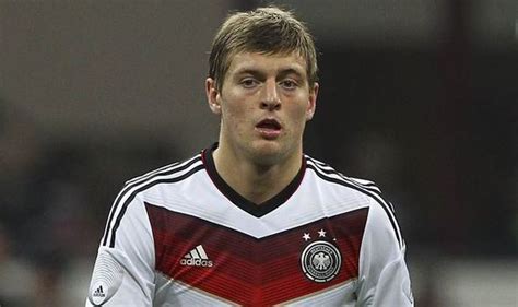 Unsubscribe at any time in your browser settings. TRANSFER NEWS: Toni Kroos to Man United, Mandzukic to ...
