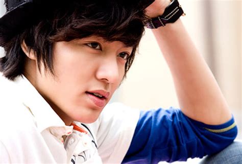 Wallpaper Most Handsome Korean Actor Beautiful Place