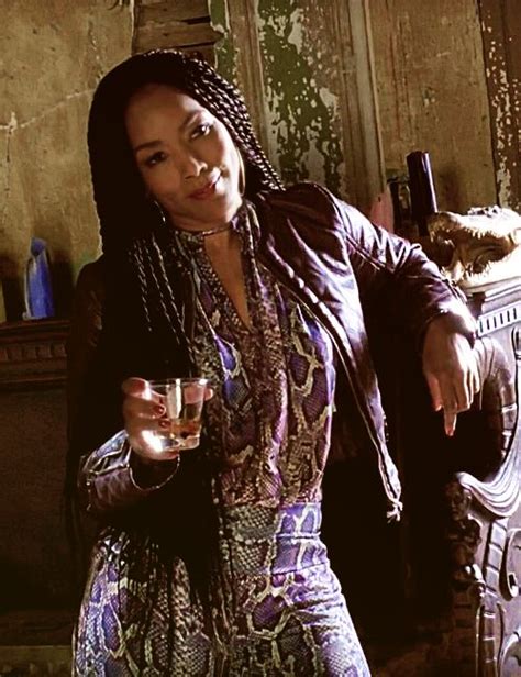 Angela Bassett As Marie Laveau American Horror Story Coven The Fiercest Woman On Television